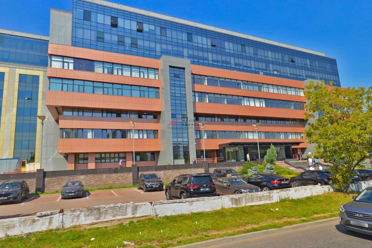 Продажа торгового помещения в бизнес центре «Grand Setun Plaza»