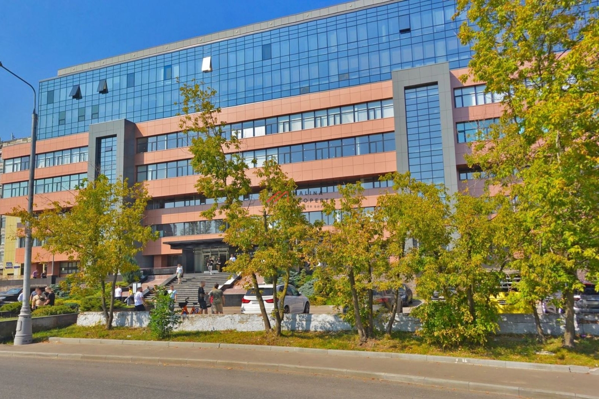 Продажа торгового помещения в бизнес центре «Grand Setun Plaza»