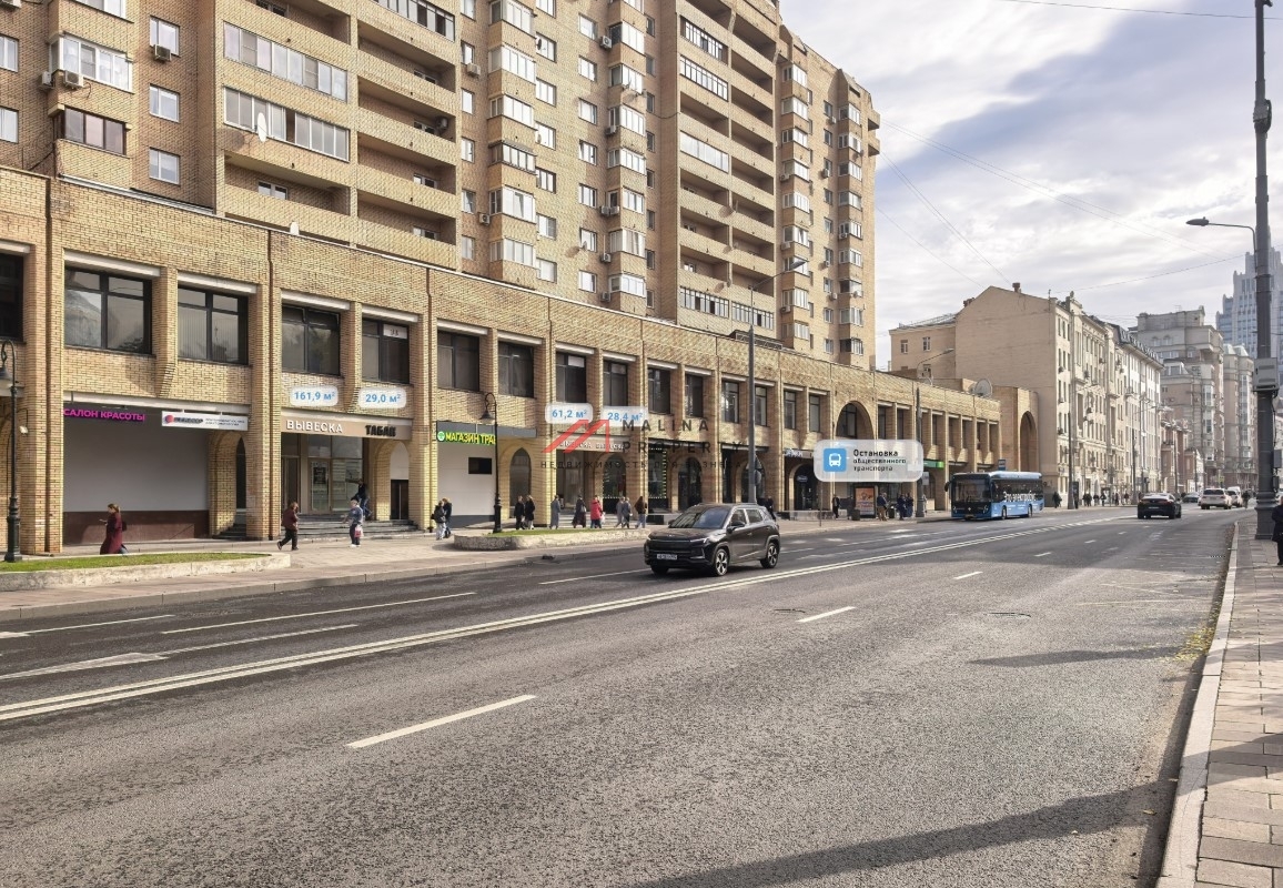 Аренда торгового помещения у метро Новослободская 