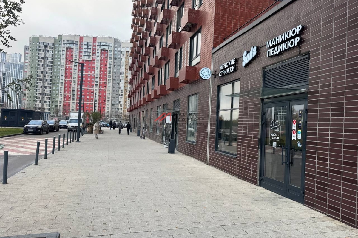 Продажа помещения с арендатором Дикси в ЖК Большая Очаковская 2