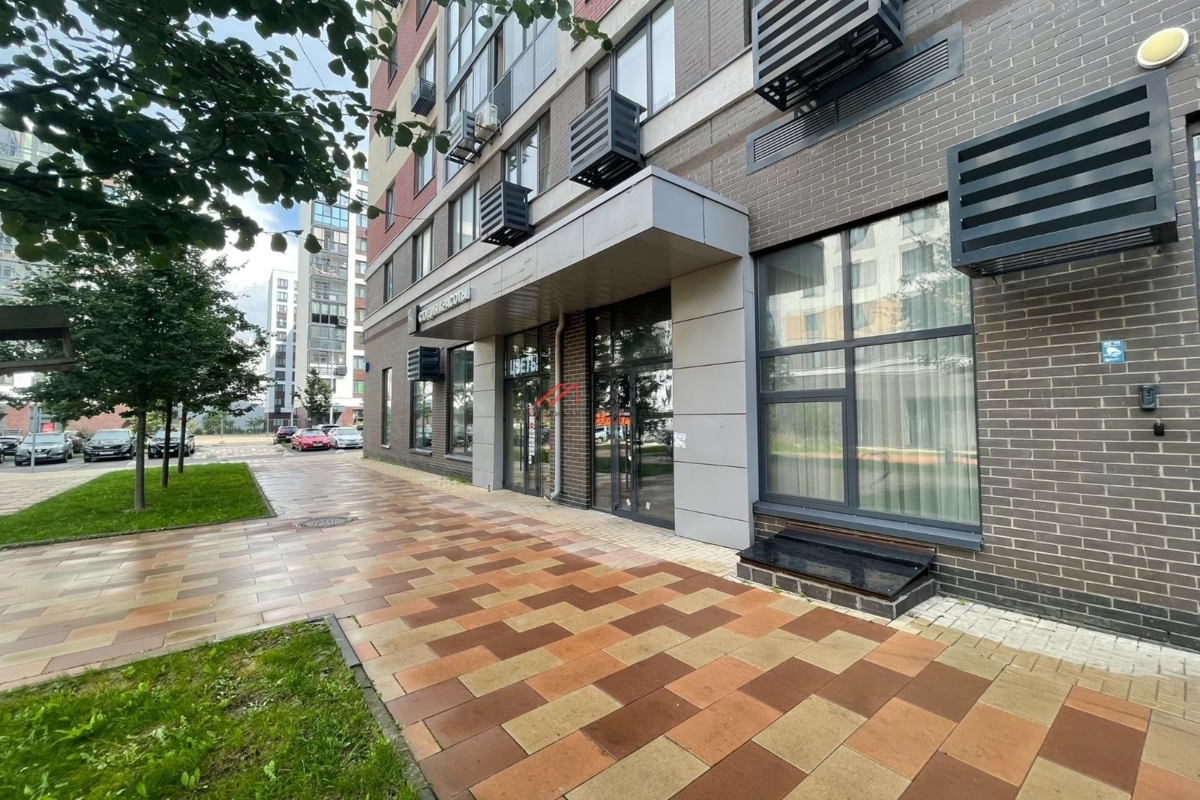 Продажа торгового помещения в ЖК "Испанские кварталы" 