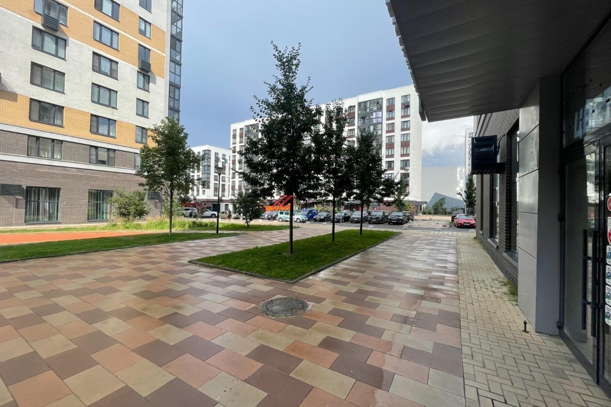 Продажа торгового помещения в ЖК "Испанские кварталы" 