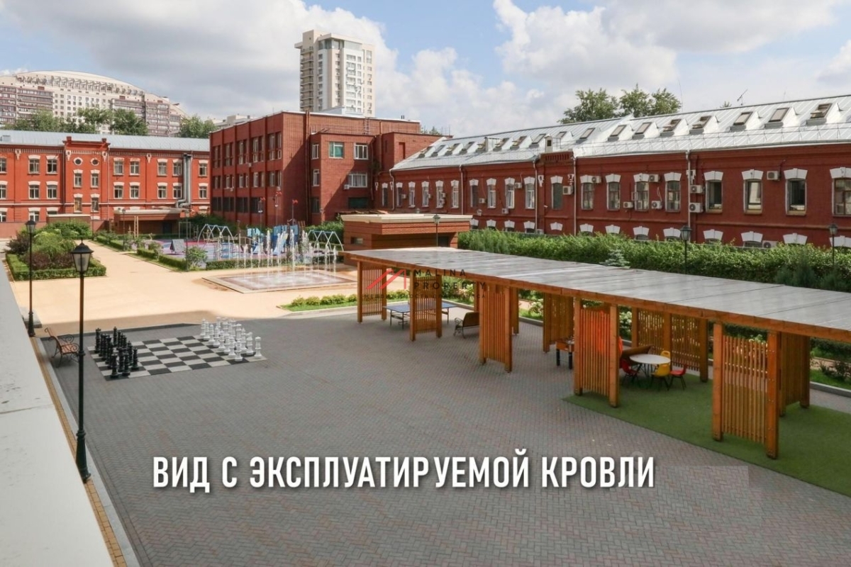 Продажа здания под фитнес в ЖК "Ренессанс" 