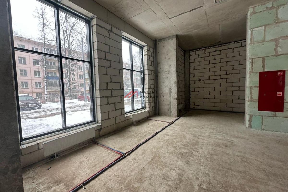 Продажа помещения с арендатором аптека в ЖК "Атлантис" 