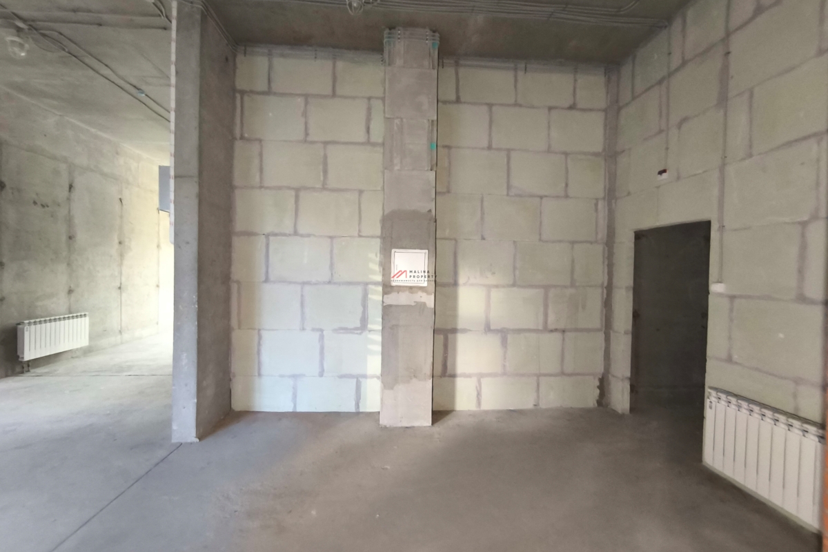 Продажа коммерческого помещения в новом жилом доме