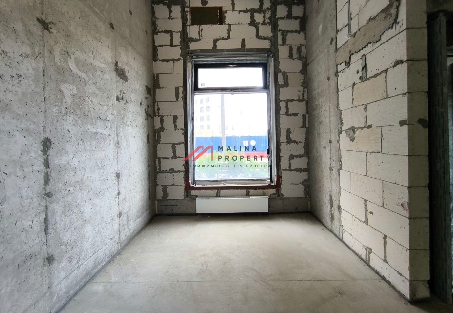 Продажа торгового помещения в новом доме