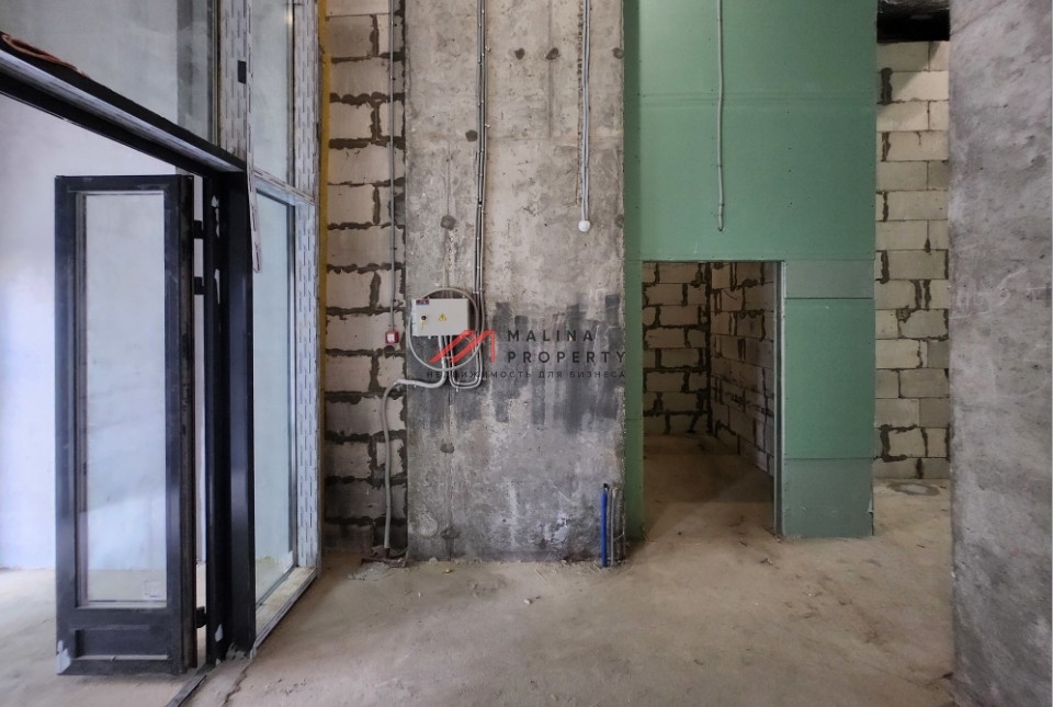 Аренда торгового помещения в новом доме