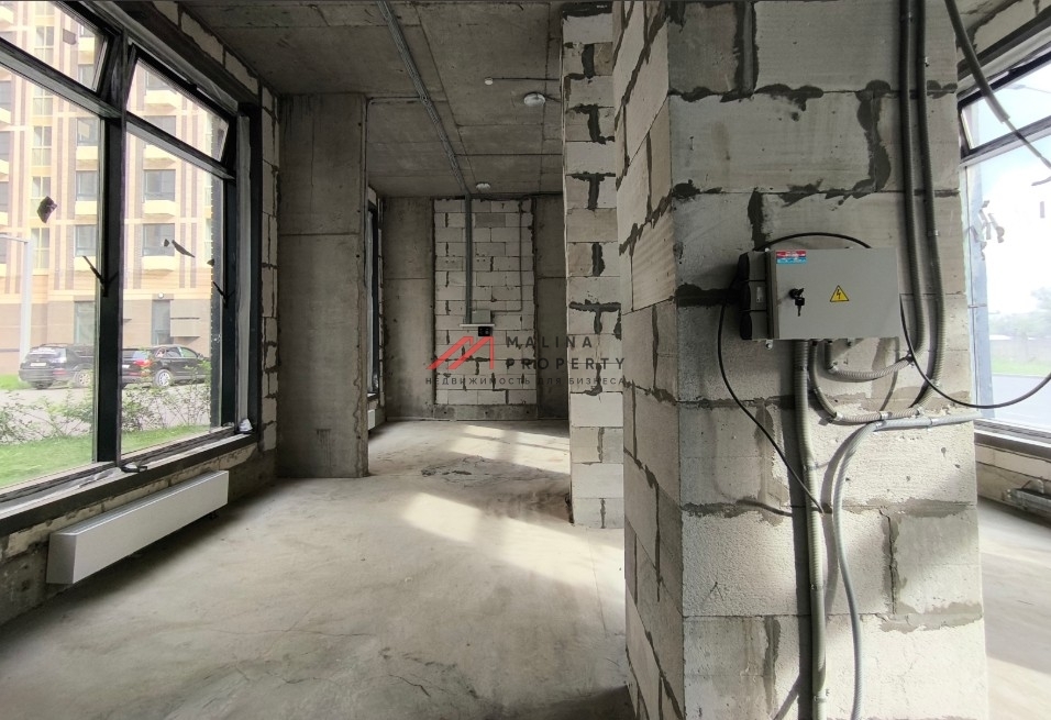 Аренда торгового помещения в новом доме