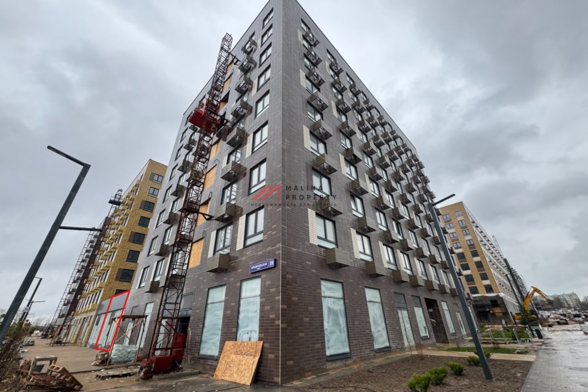 Продажа торгового помещения напротив поликлиники в ЖК Ильинские луга