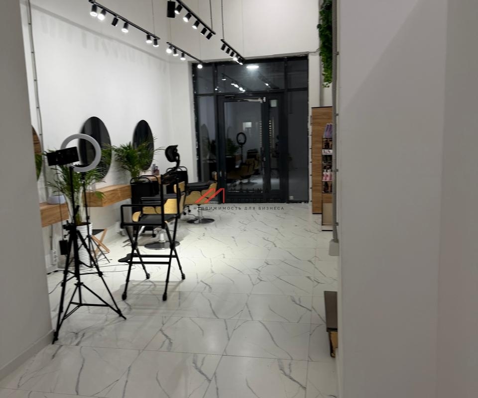 Продажа помещения с арендатором у метро Кантемировская