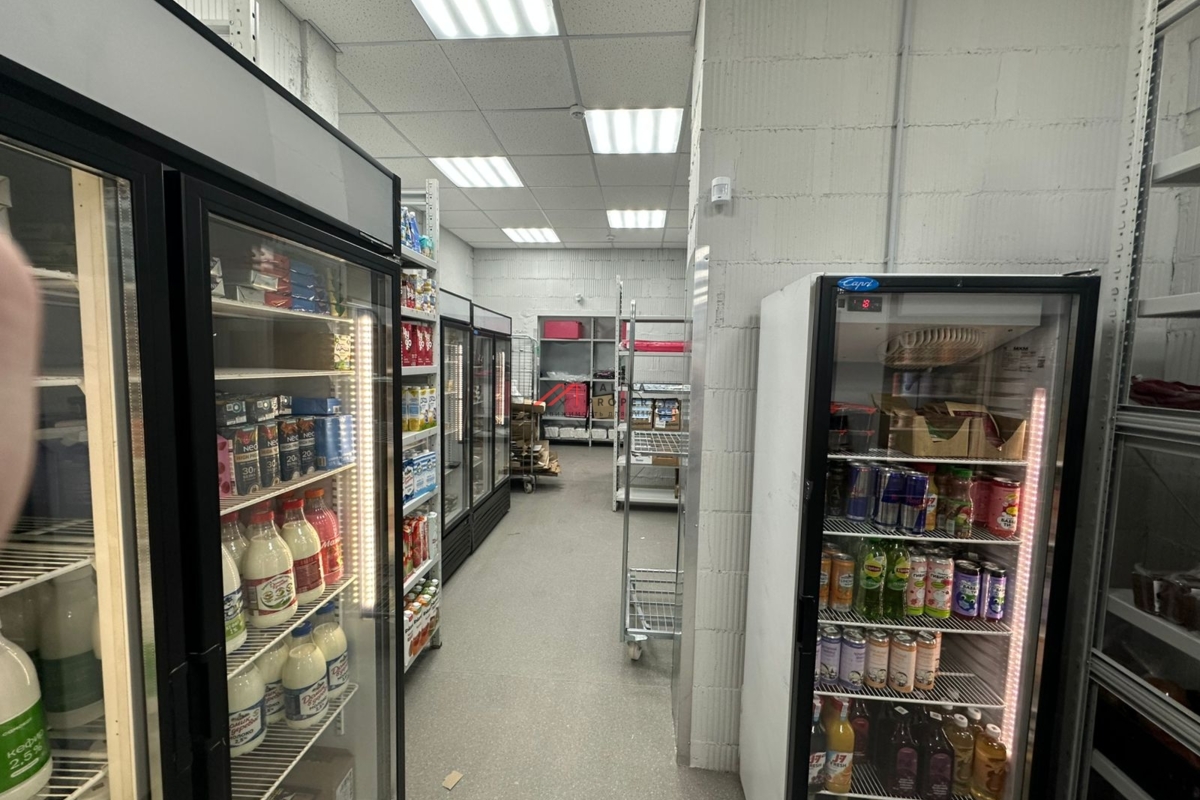 Продажа торгового помещения с арендатором Самокат 