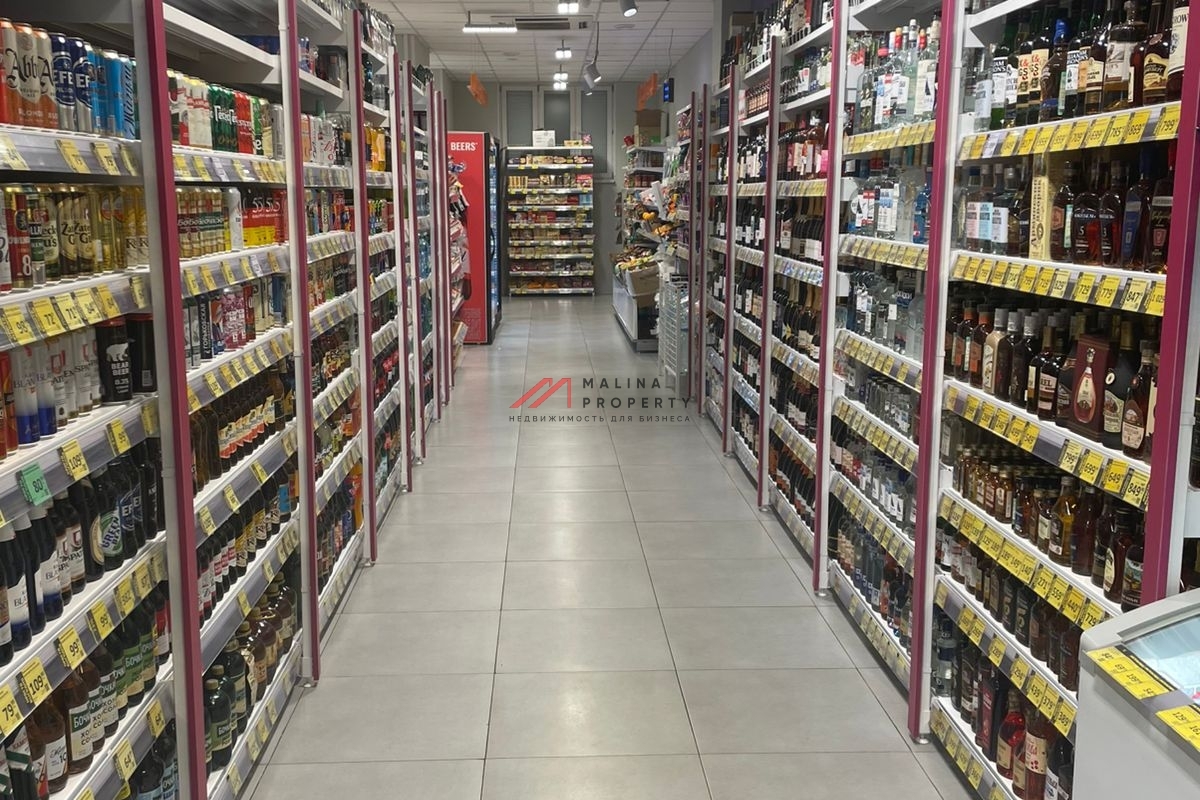 Продажа торгового помещения с арендатором "Дикси"