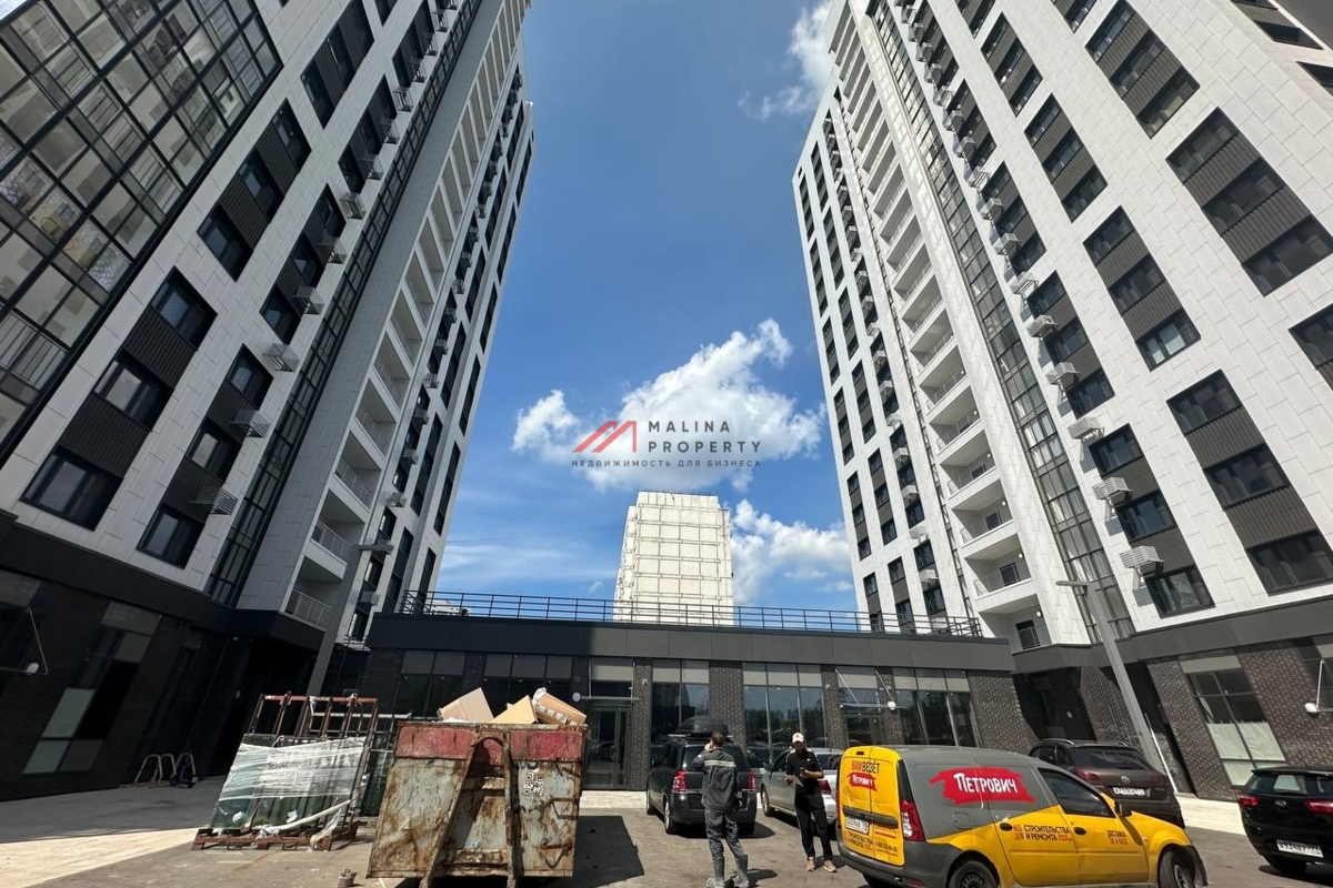 Аренда торгового помещения в новом доме на Яхромской