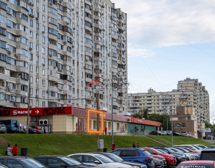 Продажа торгового помещения с аптекой Вита