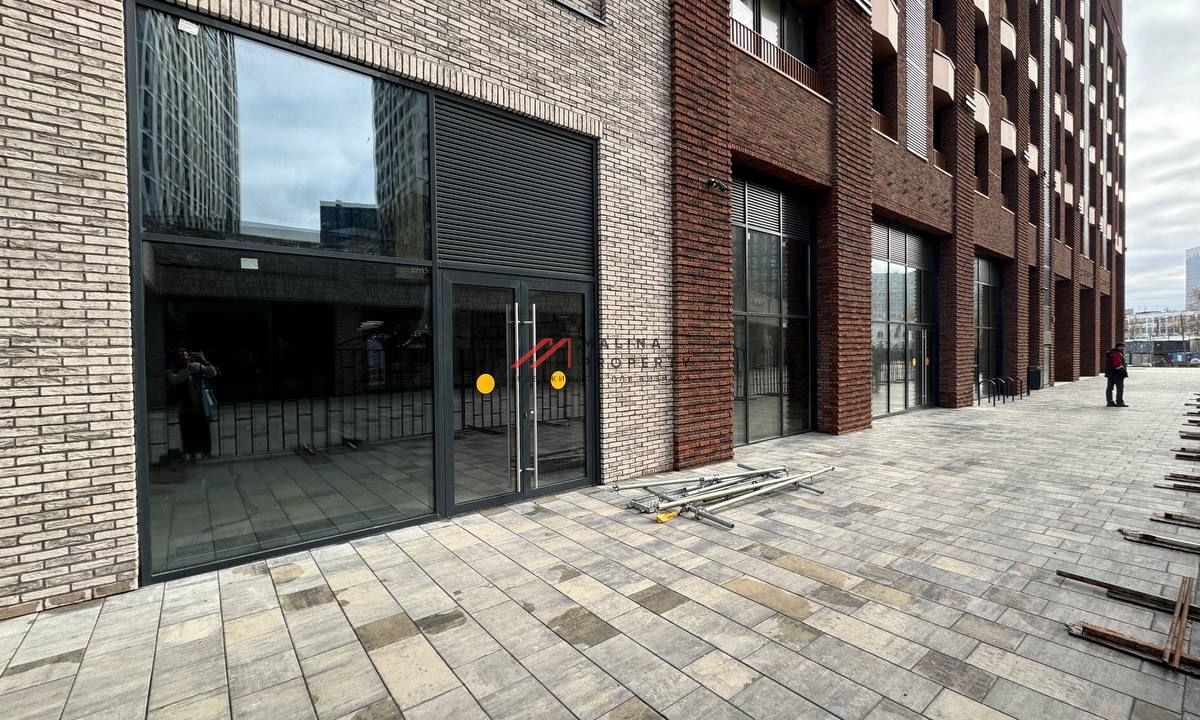 Продажа помещения в ЖК бизнес класса на 1й линии.