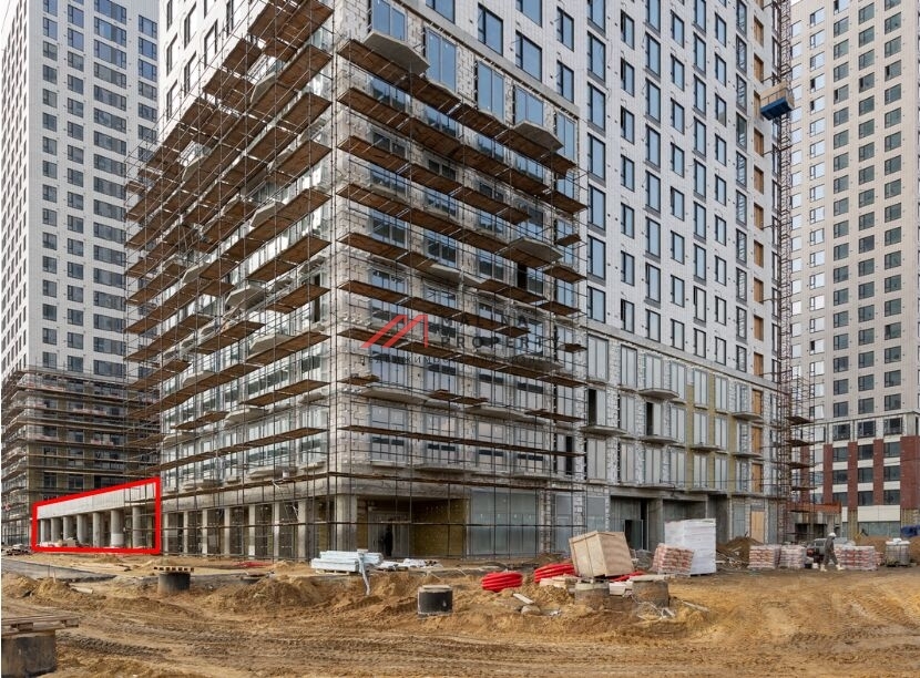 Продажа торгового помещения в ЖК Плеханова 11