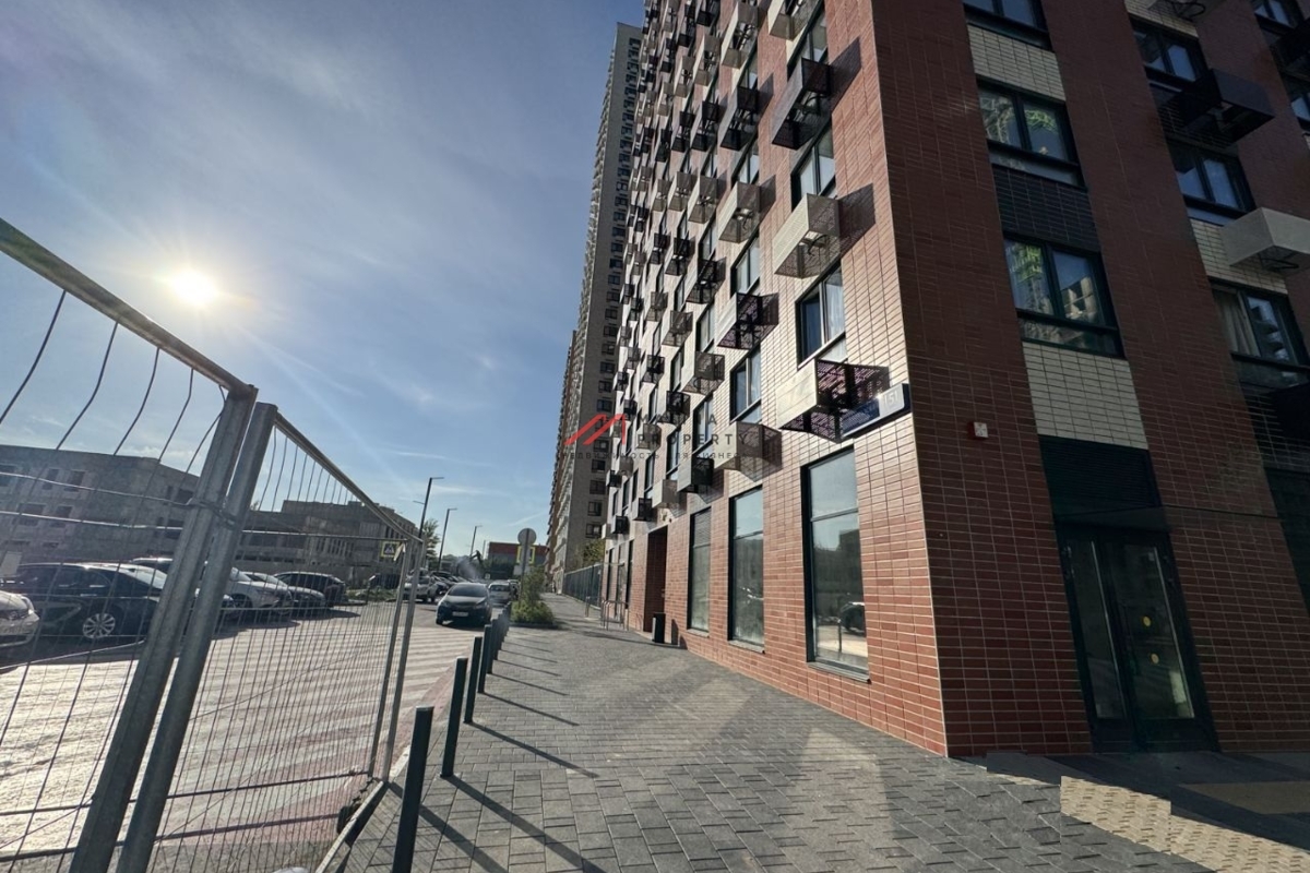 Продажа помещения в ЖК "Кавказский бульвар 51"