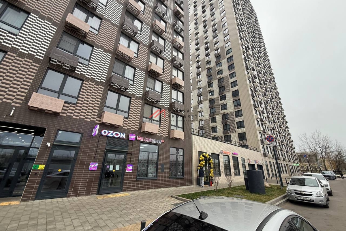 Продажа помещения с магазином Дикси в ЖК "Ютаново" 