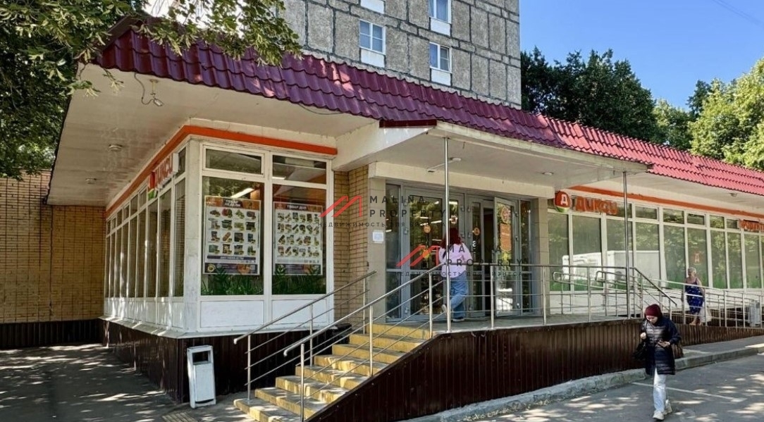 Продажа торгового помещения с арендаторами