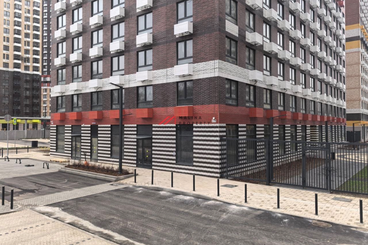 Продажа помещения в ЖК "Кузьминский Лес"
