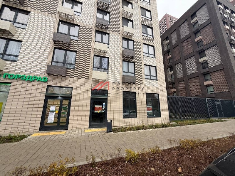 Продажа нежилого помещения в ЖК "Ютаново"