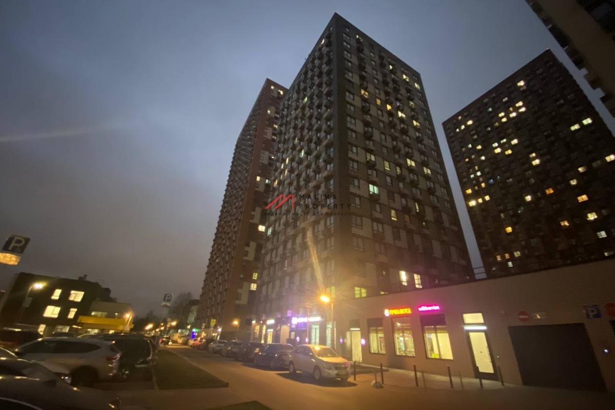 Продажа помещения с магазином Дикси в ЖК "Ютаново" 