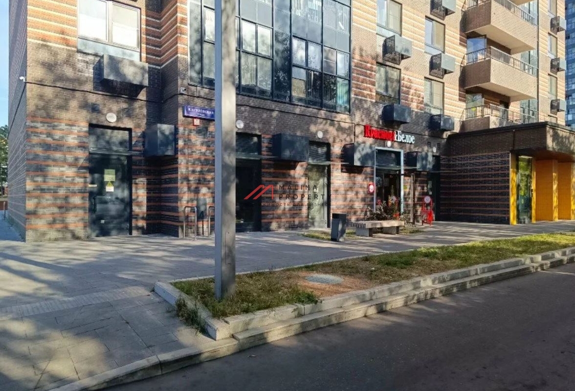 Продажа помещения с арендатором Красное и Белое