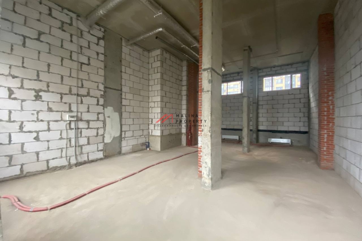 Продажа торгового помещения в новостройке 