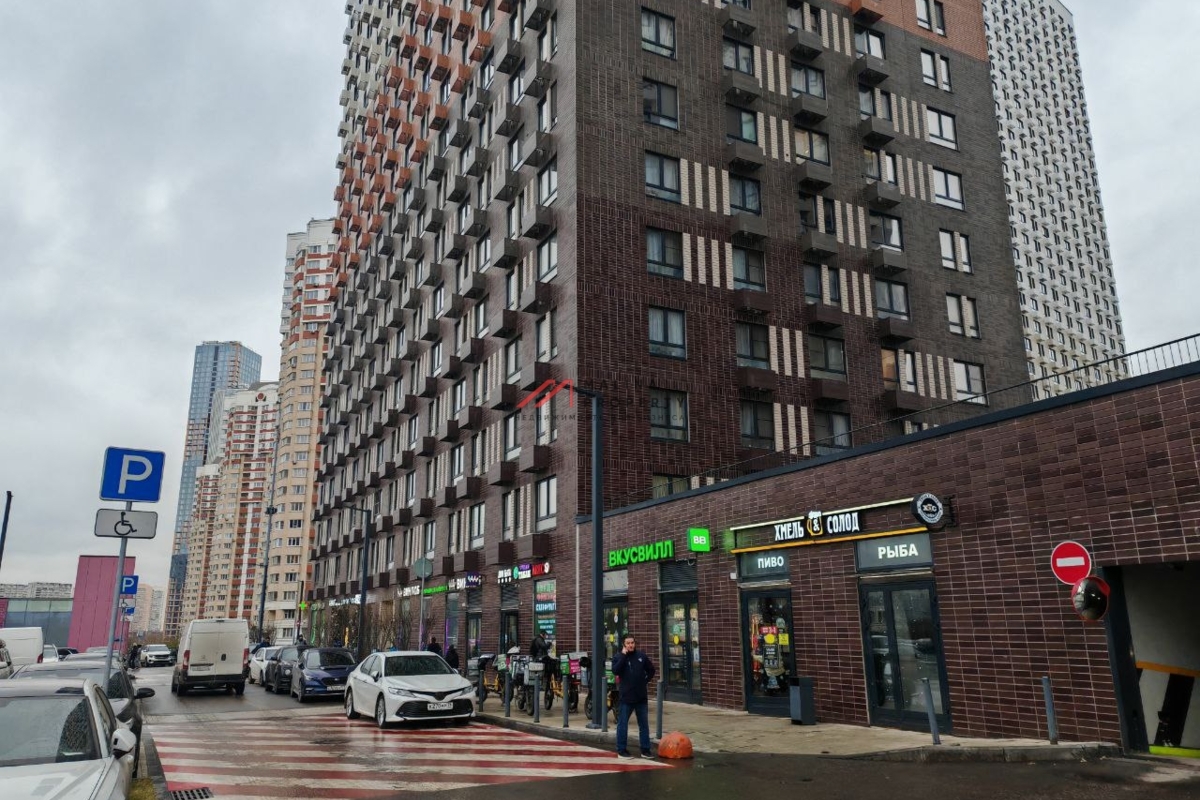 Продажа помещения с арендатором Дикси в ЖК Большая Очаковская 2