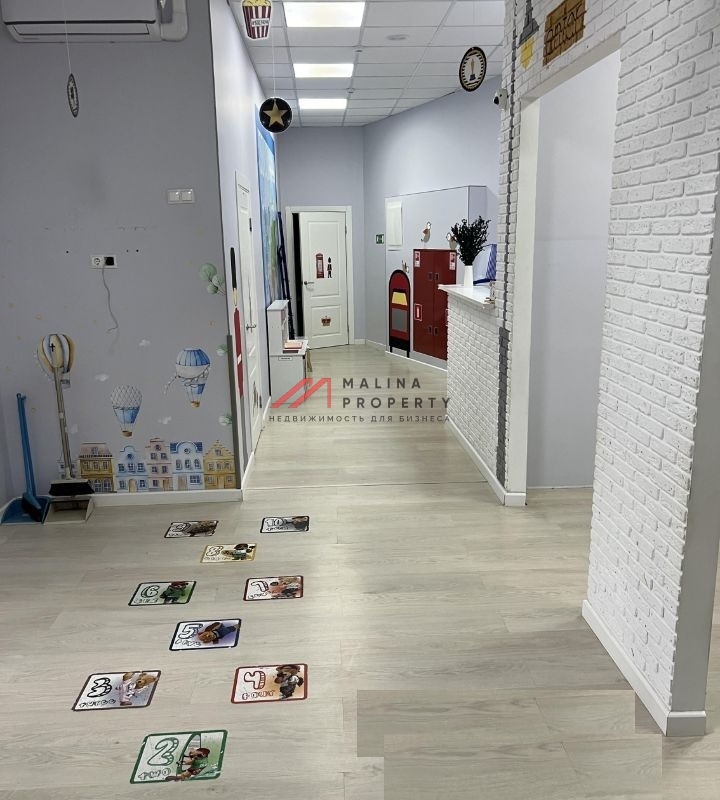 Аренда торгового помещения в ЖК "Эталон-Сити" 