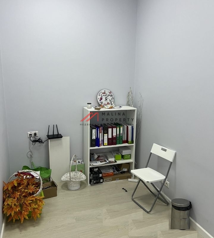 Аренда торгового помещения в ЖК "Эталон-Сити" 