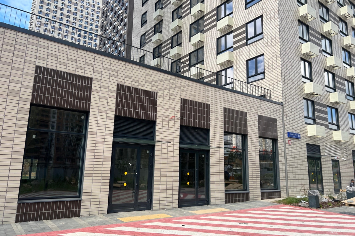 Продажа торгового помещения с арендатором Дикси GO