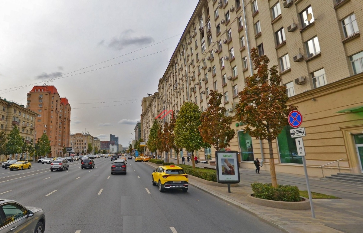 Продажа помещения с арендатором Перекрёсток 