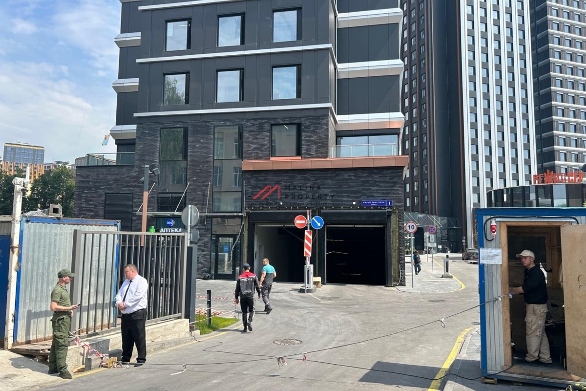 Продажа помещения с арендатором аптека "36,6" в ЖК "Режиссёр"