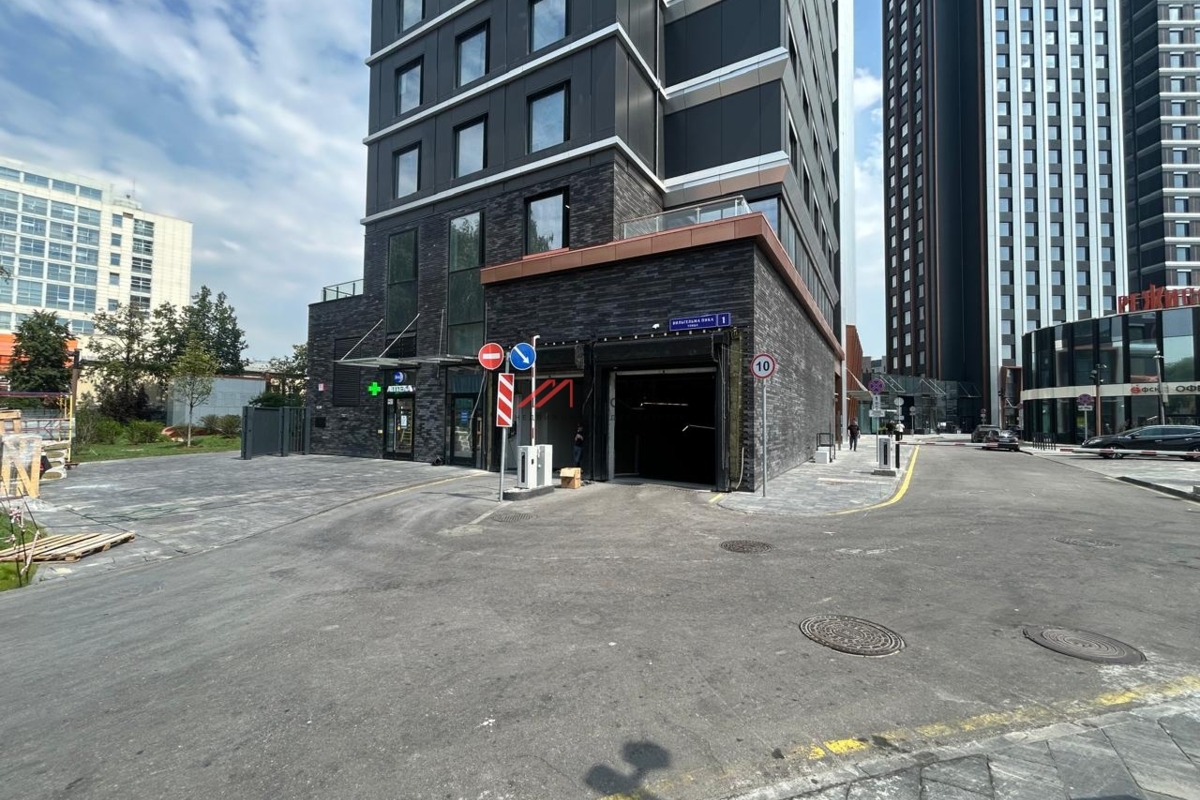 Продажа помещения с арендатором аптека "36,6" в ЖК "Режиссёр"