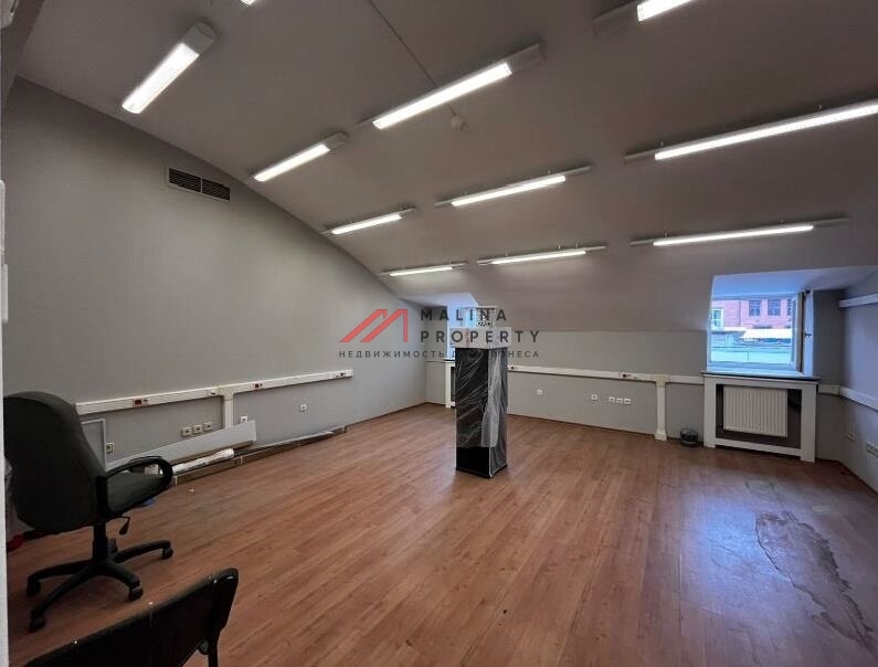 Продажа торгового помещения с арендатором на Бауманской