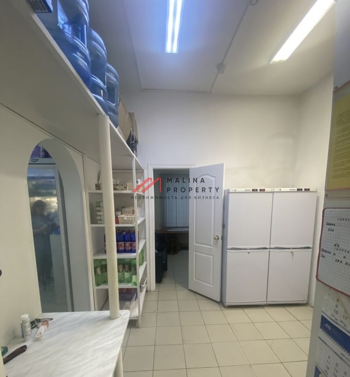 Продажа торгового помещения в районе Отрадное 