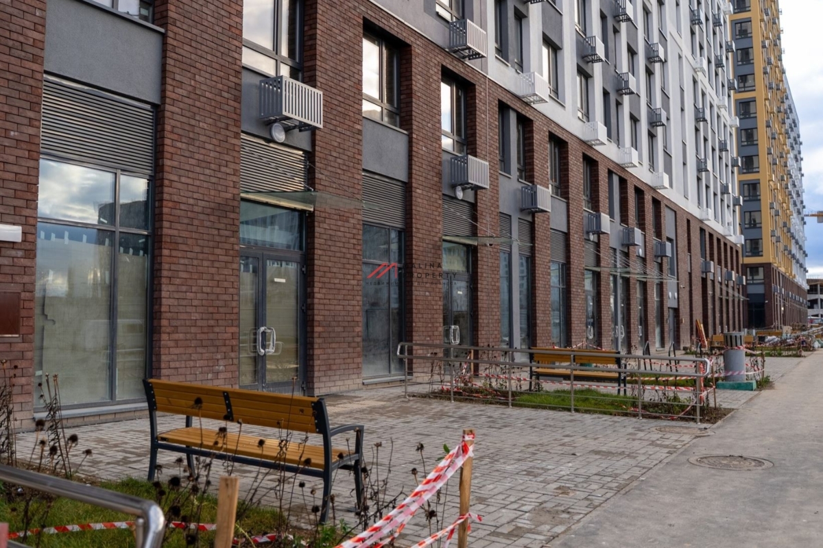 Продажа помещения с арендатором магазин "Магнит" в ЖК Лучи