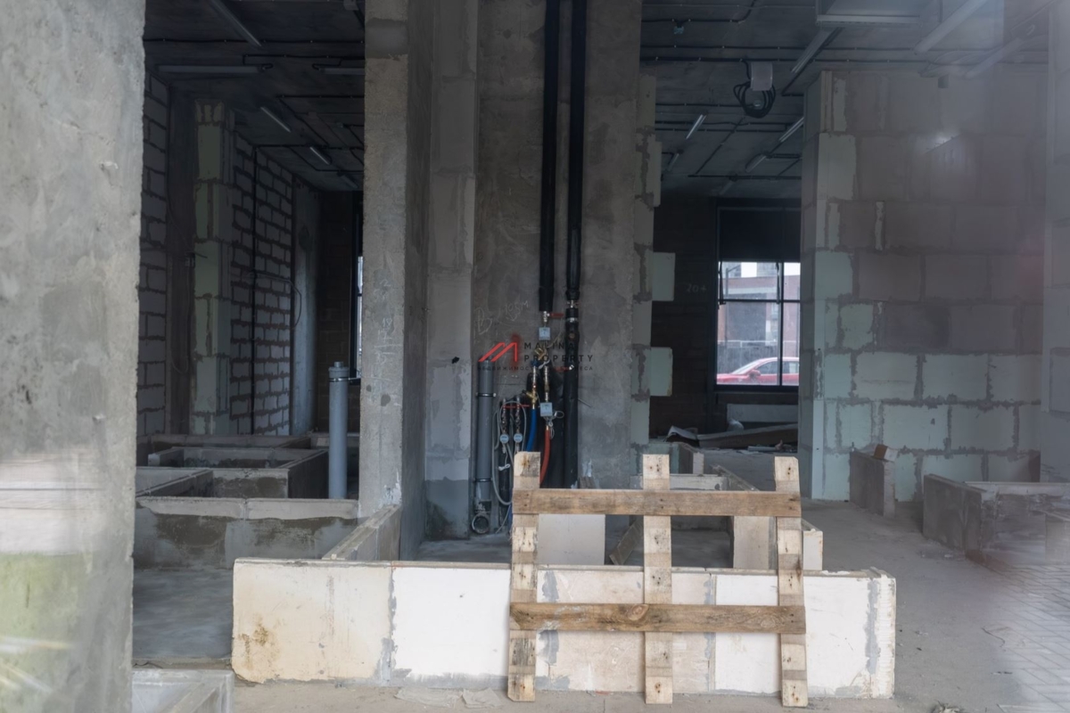 Продажа помещения с арендатором магазин "Пятерочка" в ЖК Лучи