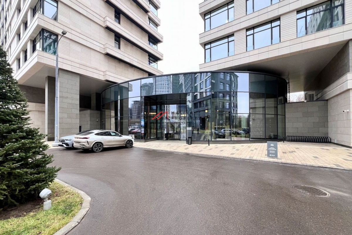 Продажа торгового помещения в ЖК Река