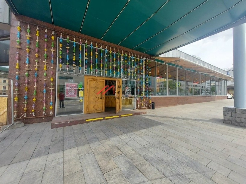 Продажа помещения с арендатором ресторан Тапчан