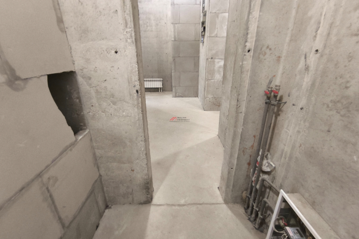 Продажа помещения с "Wildberries" в новом доме в Москве