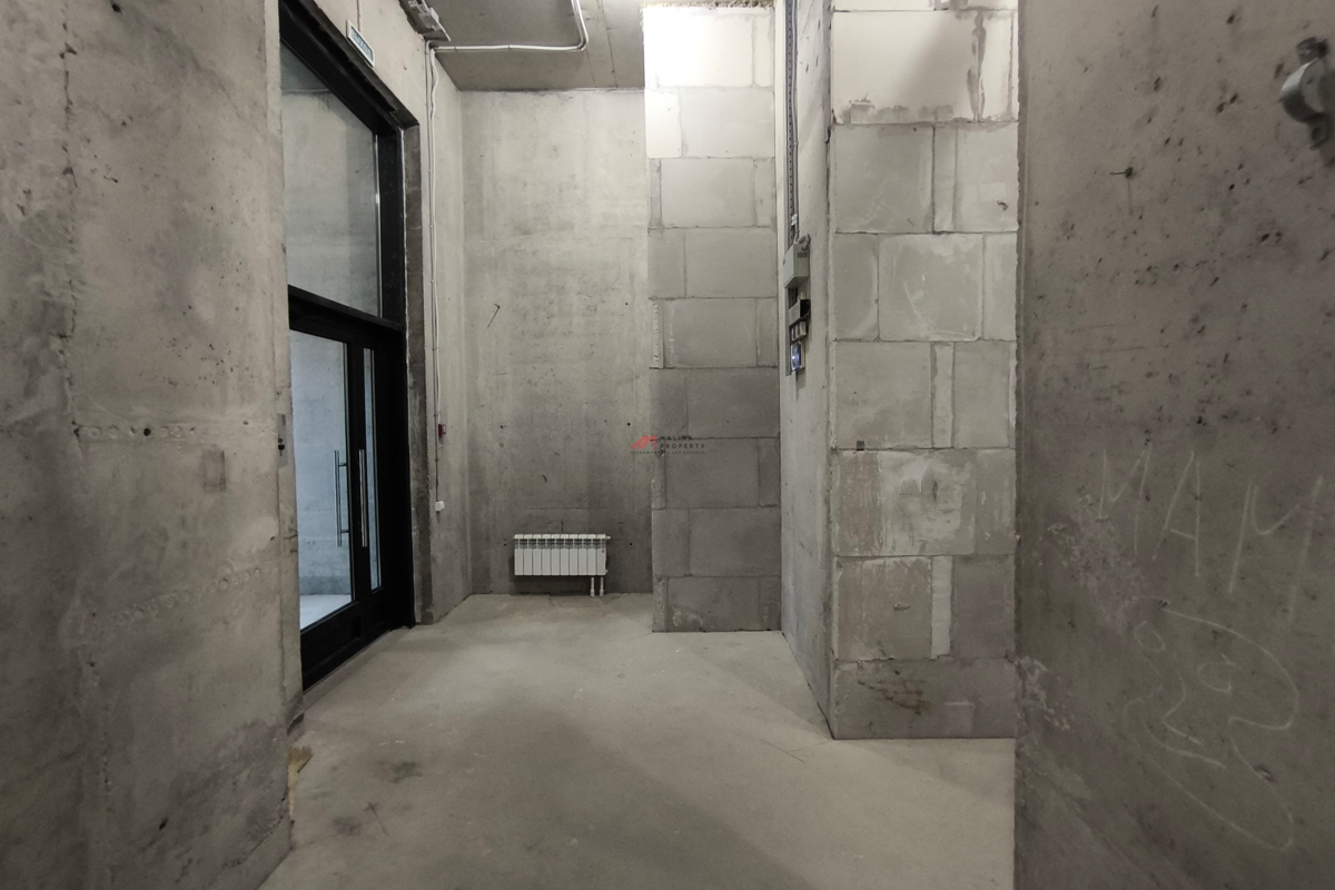 Продажа помещения с "Wildberries" в новом доме в Москве