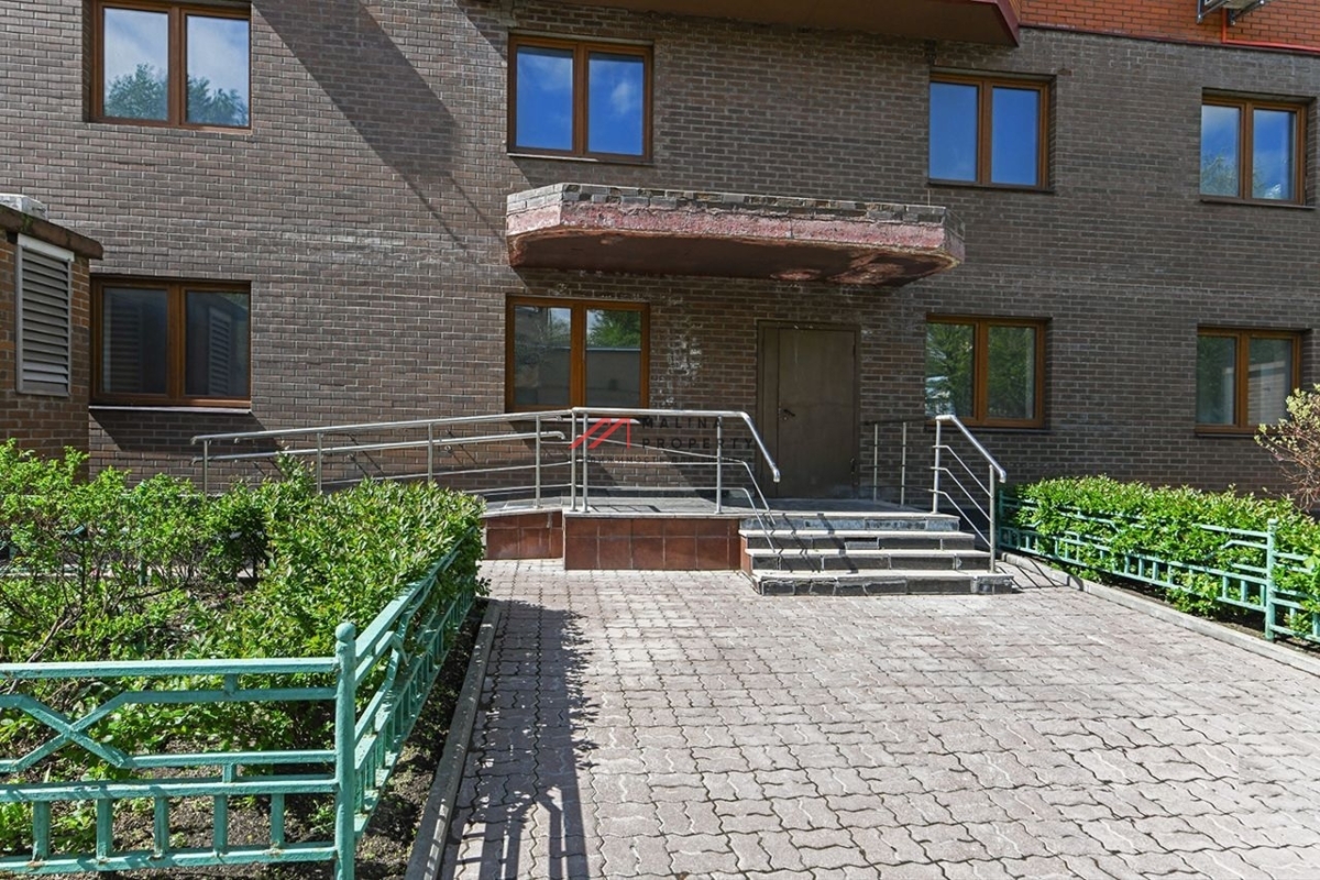 Аренда торгового помещения в ЖК «Кронштадтский»