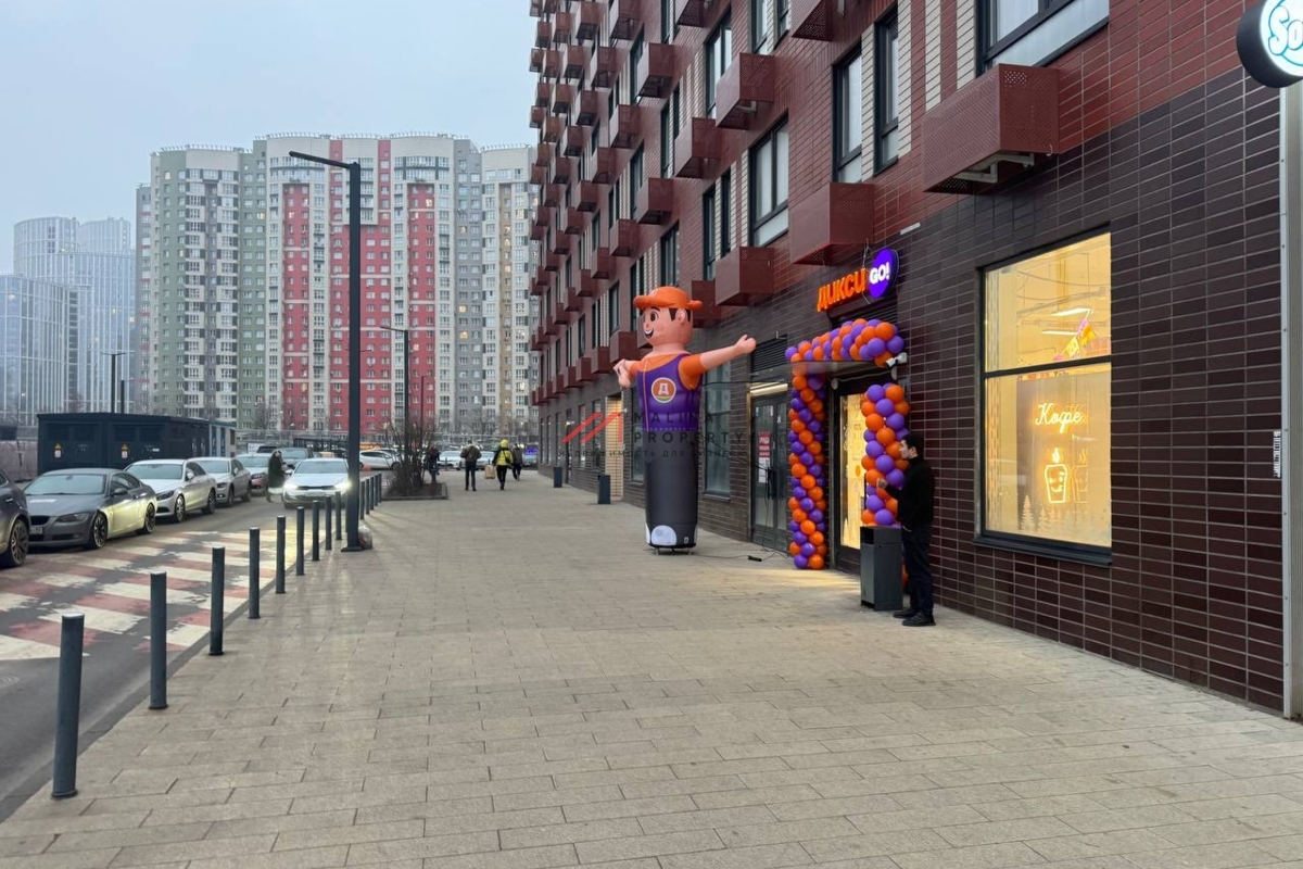 Продажа помещения с арендатором Дикси в ЖК Большая Очаковская 2