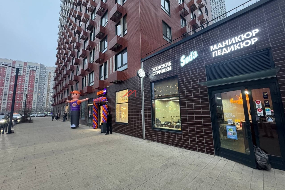 Продажа помещения с арендатором Дикси в ЖК Большая Очаковская 2