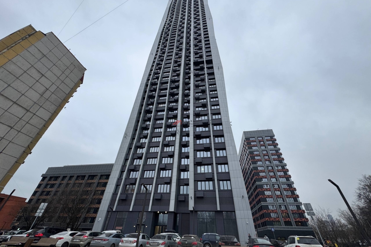 Продажа торгового помещения на Серебрякова