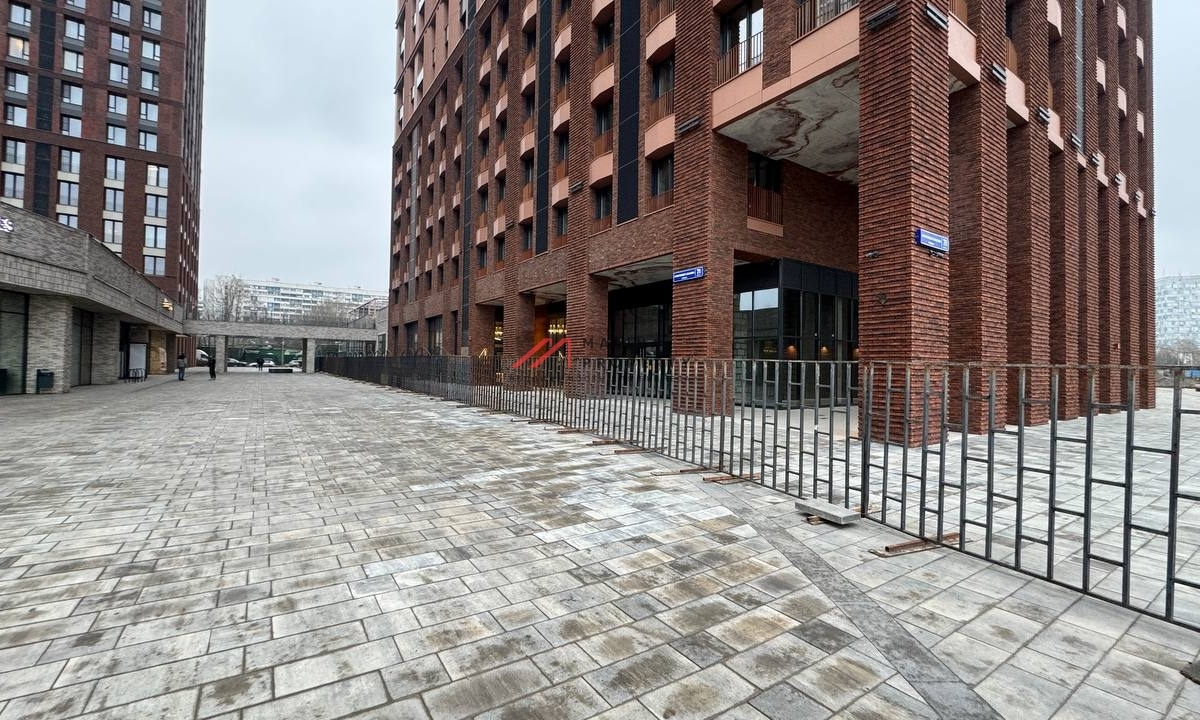 Продажа торгового помещения в ЖК "EVER" 