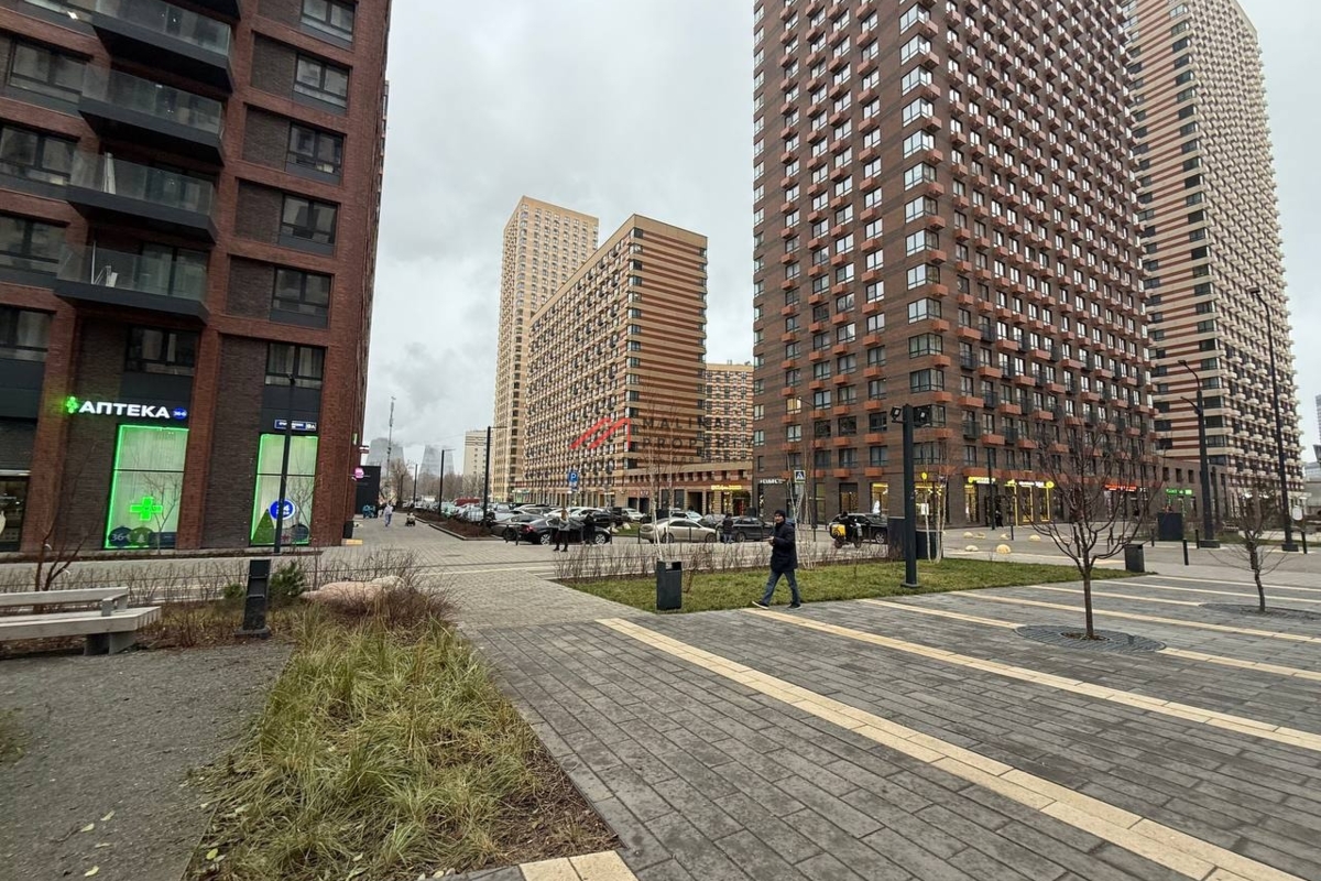 Продажа торгового помещения в ЖК "Матвеевский парк"