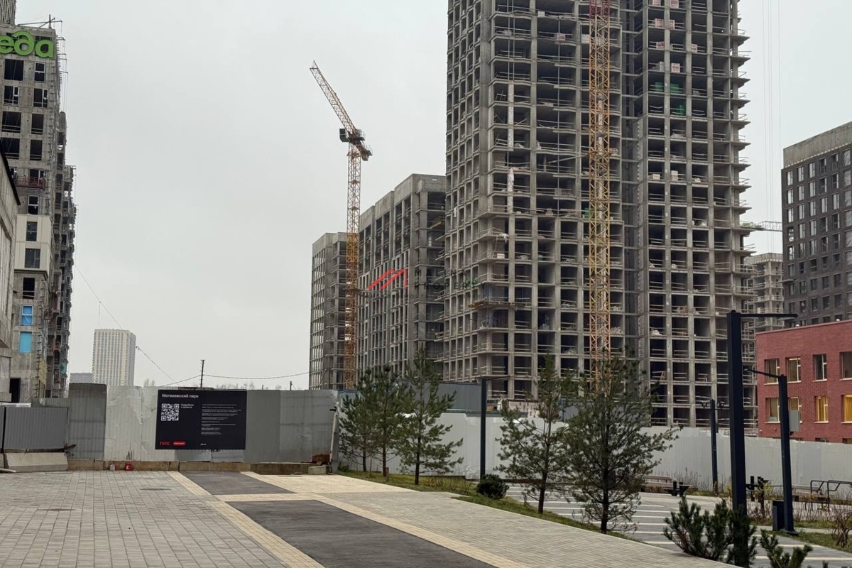 Продажа торгового помещения в ЖК "Матвеевский парк"